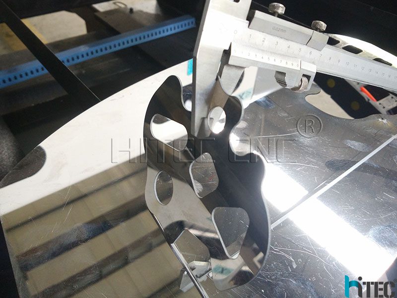 2mm stainless steel laser cutting machine