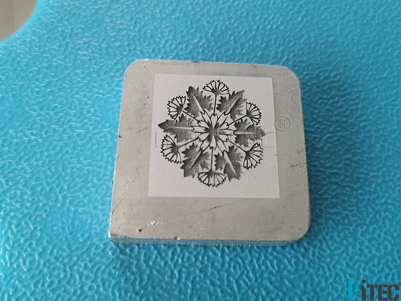 Laser engraver for metal jewelry